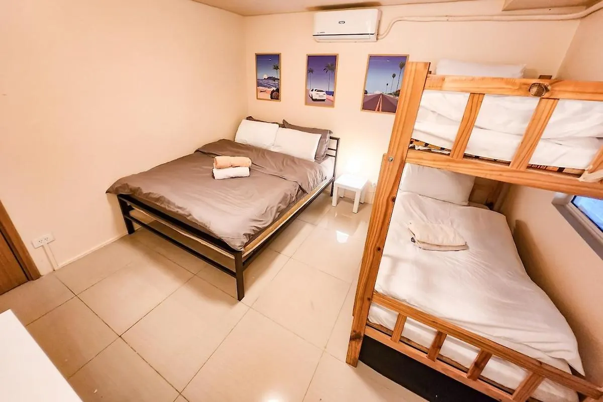 Amazing View 2Br Moa, 98 Sqm Xbox 200Mbps, Printer Apartment Manila 0*,  Philippines