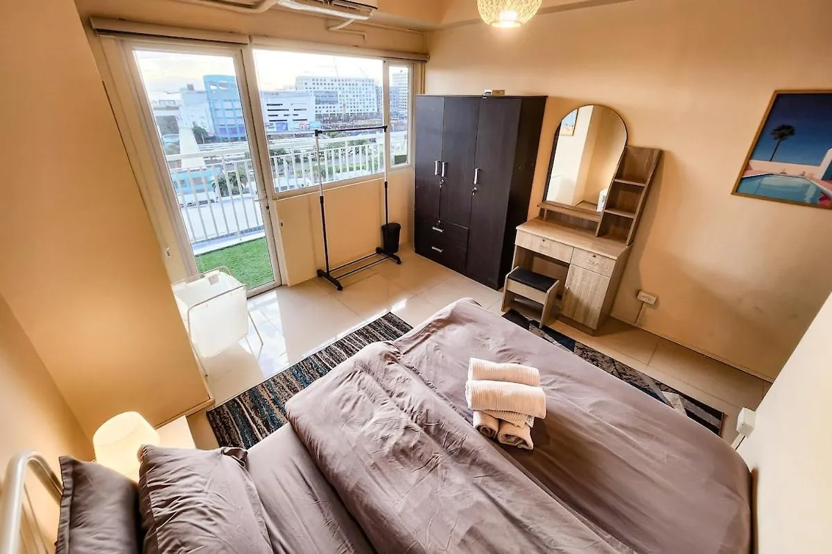 Amazing View 2Br Moa, 98 Sqm Xbox 200Mbps, Printer Apartment Manila